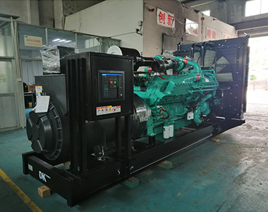 乐竞平台,乐竞(中国)一站式服务平台
1200KW/400V陆用发电机应用于某房地产项目
