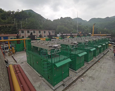 广西玉柴燃气发电项目（乐竞平台,乐竞(中国)一站式服务平台
1200KW/10.5KV/6极高压发电机）